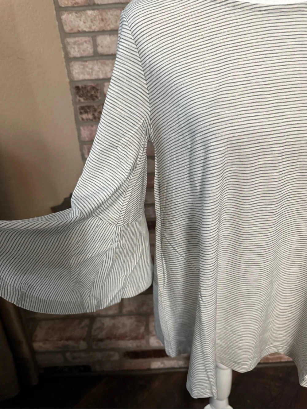 Mystree Pinstripe Bell Sleeve Swing Top - Picture 4 of 7